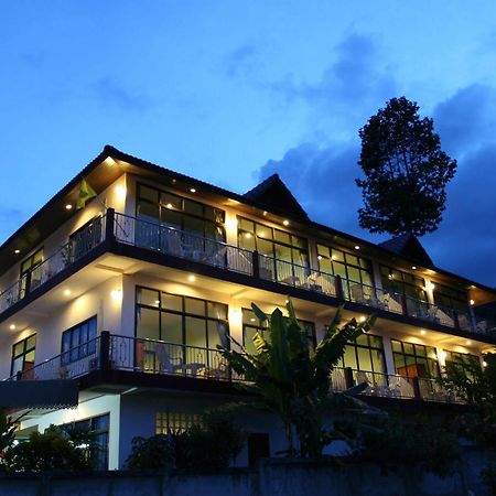 Готель Bt Mansion Lamai Beach  Екстер'єр фото