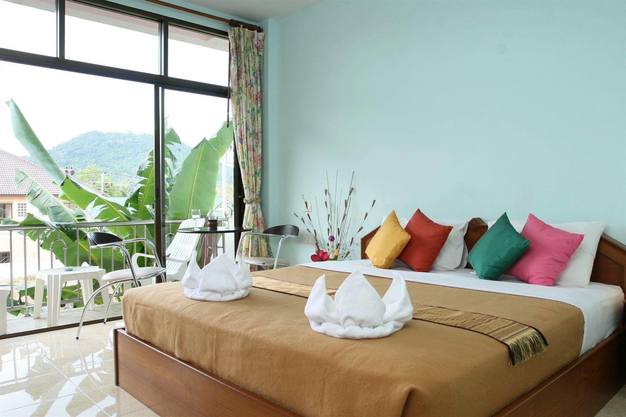 Готель Bt Mansion Lamai Beach  Екстер'єр фото